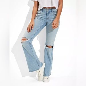 NWT American Eagle Ne(x)t Level Ripped Low-Rise Flare Jean Women's Size 18